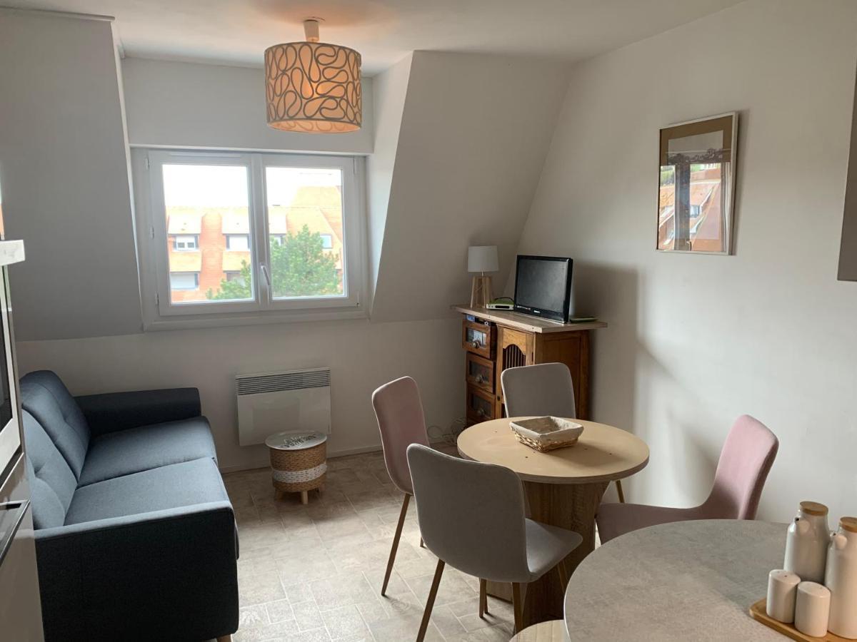 Petit Appartement Cosy Villers-sur-Mer Luaran gambar
